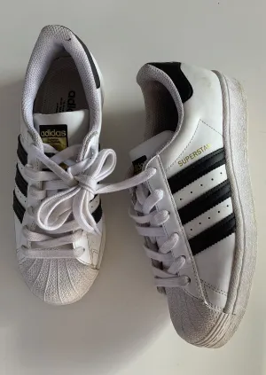 ADIDAS kids shoes white Superstar clam toe black stripes, 4