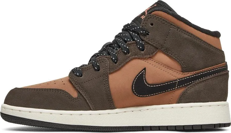 Air Jordan 1 Mid SE GS Earth Tone, brown