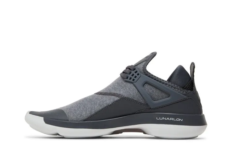 Air Jordan Jordan Fly 89 sneakers, gray