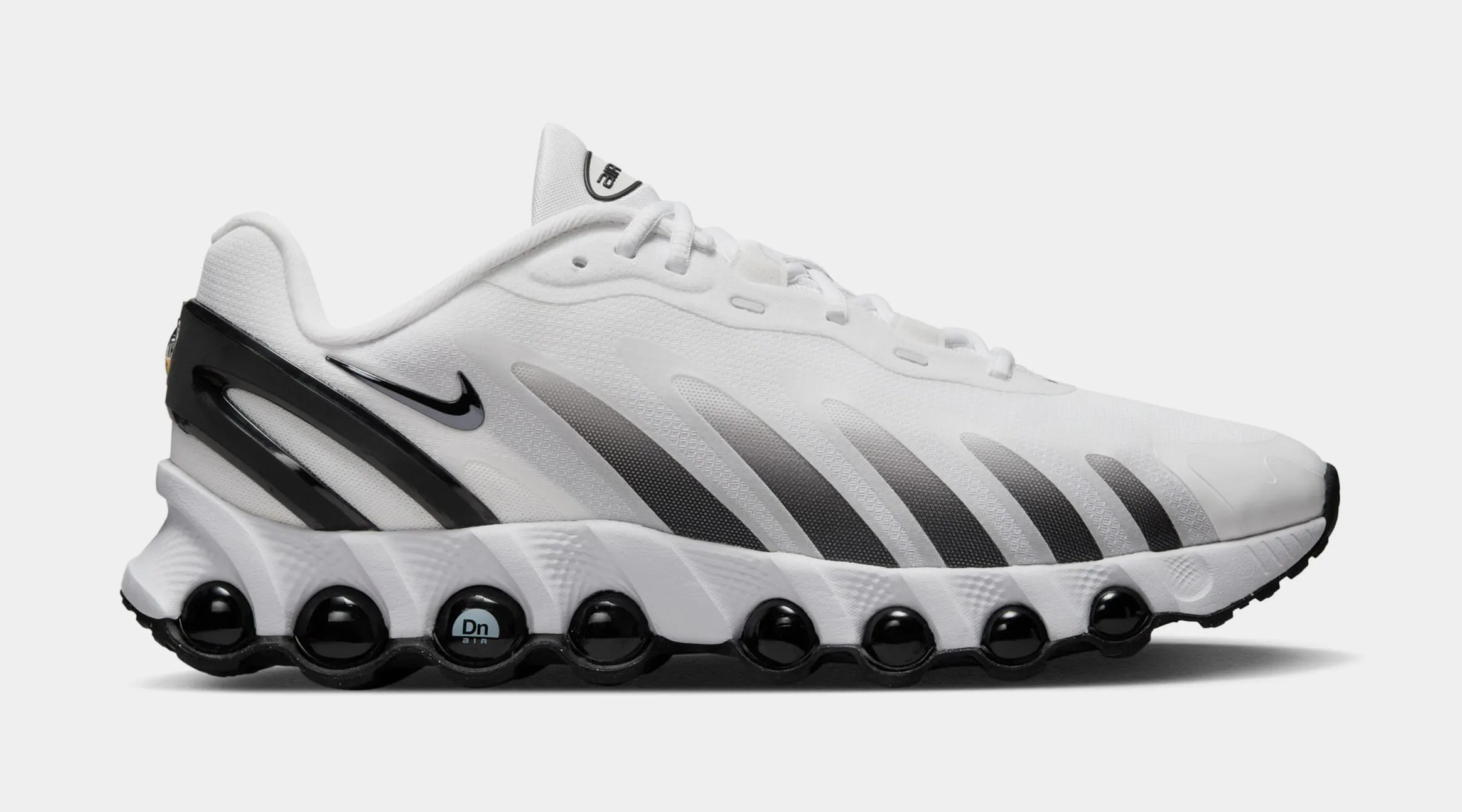 Air Max Dn8 Mens Running Shoes (White/Black) Free Shipping