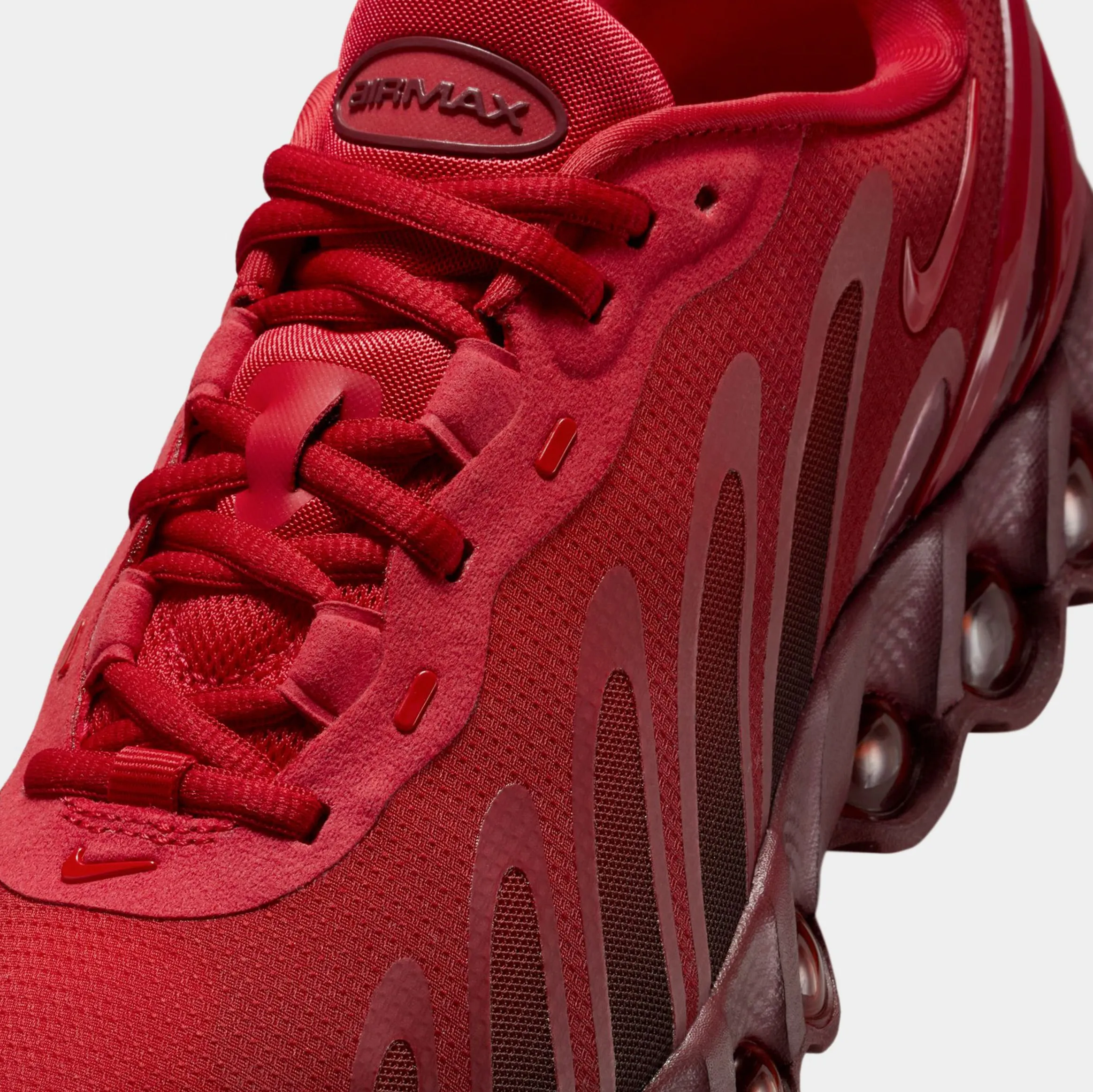 Air Max Dn8 Womens Running Shoes (University Red) Free Shipping