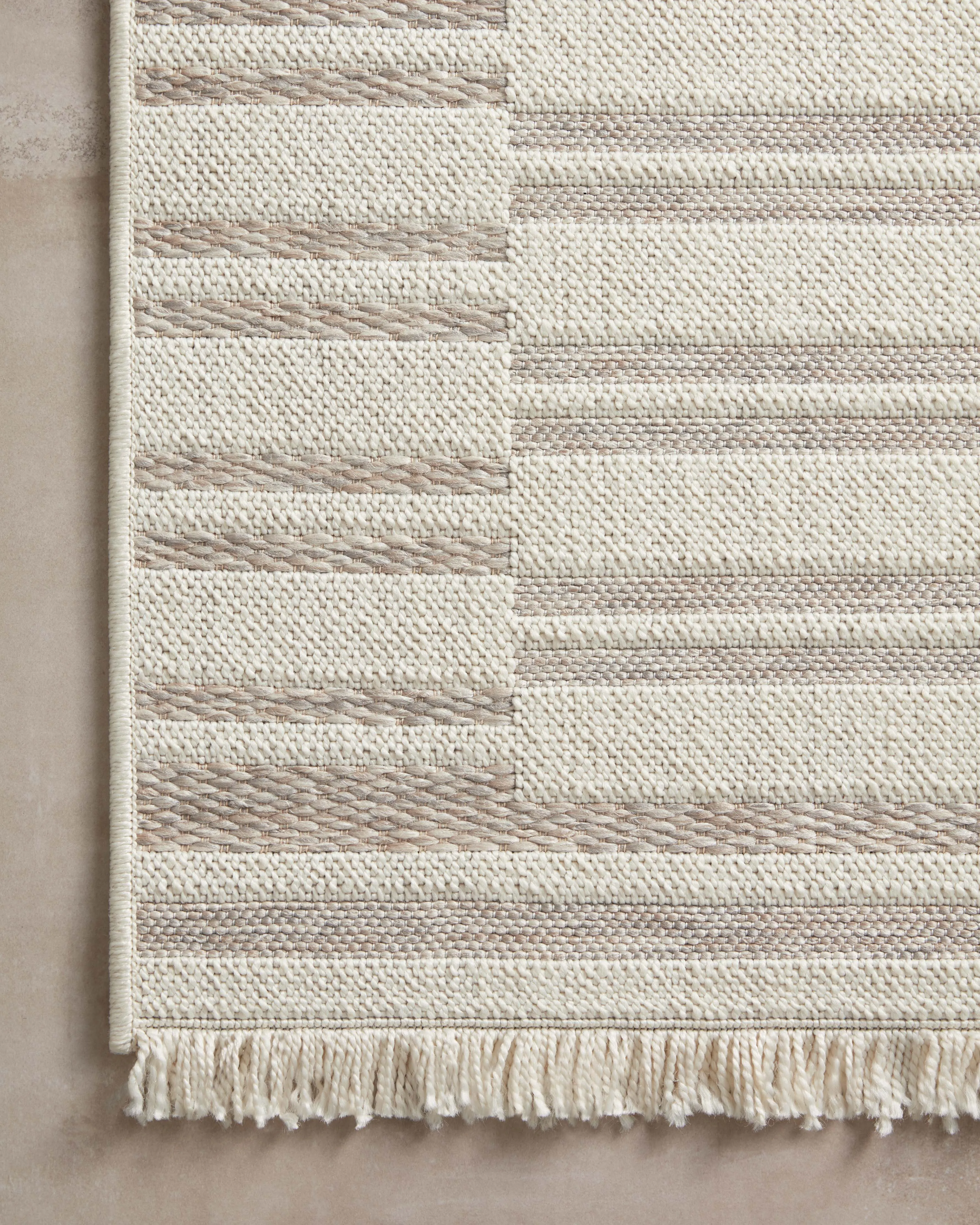 Amber Lewis x Loloi Malibu Ivory / Dove Rug No. 03