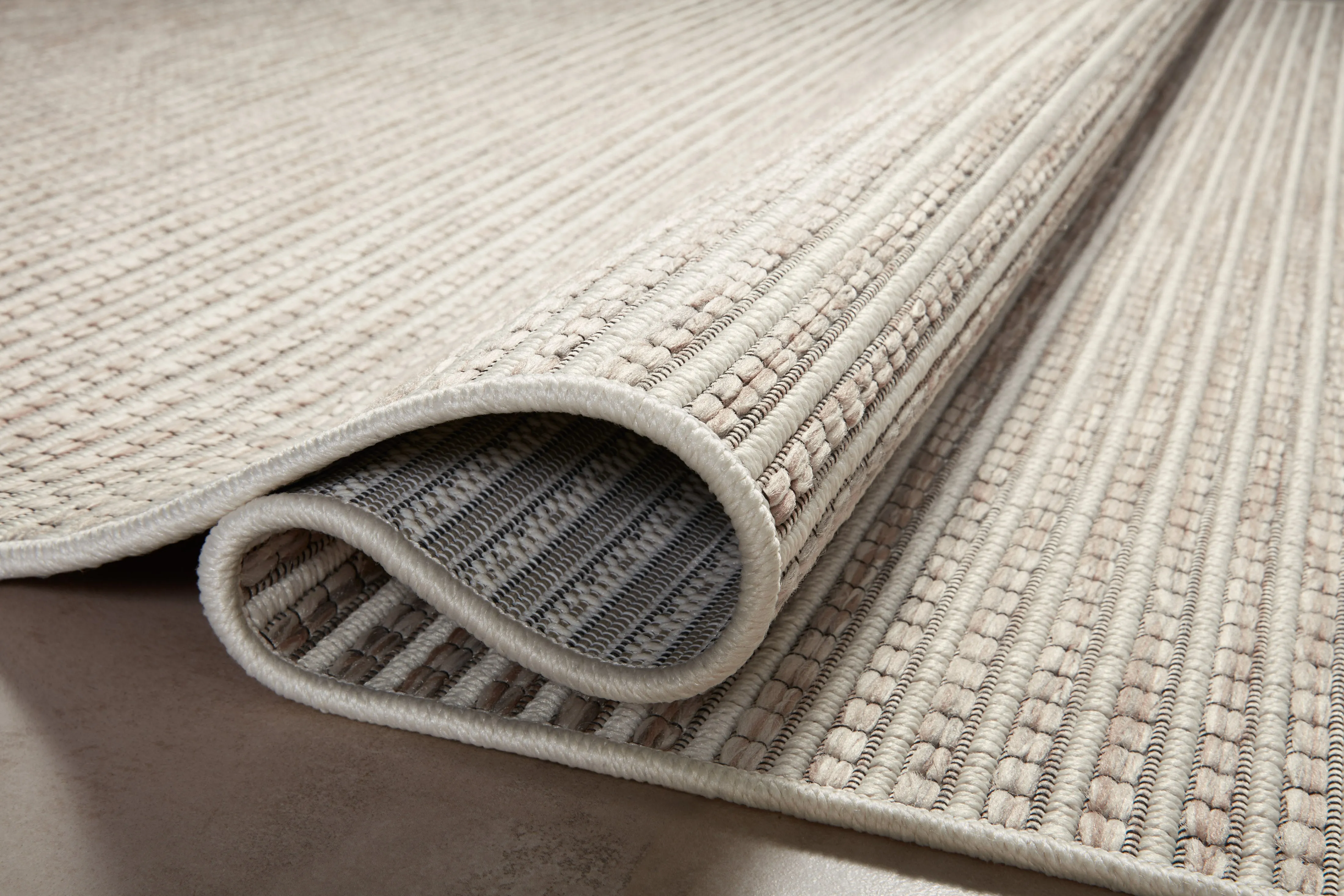 Amber Lewis x Loloi Malibu Ivory / Dove Rug No. 04