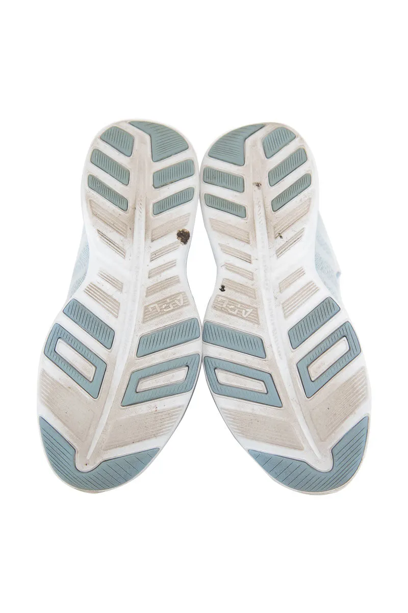 APL Sneakers
