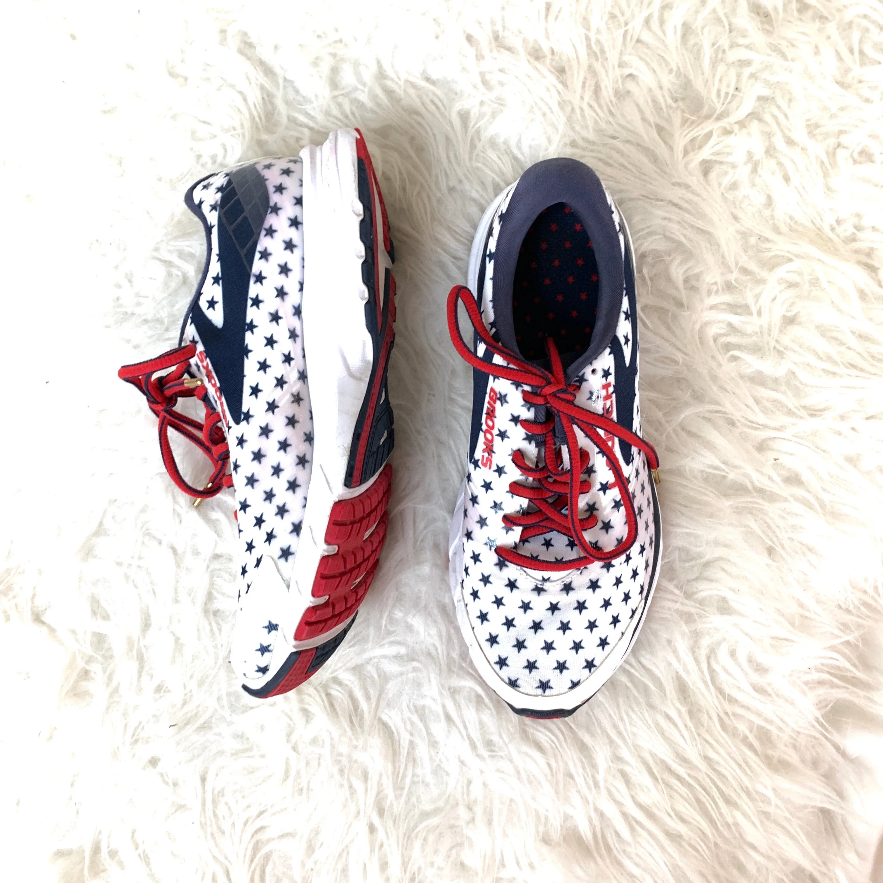Brooks American Running Sneaker- Size 6.5