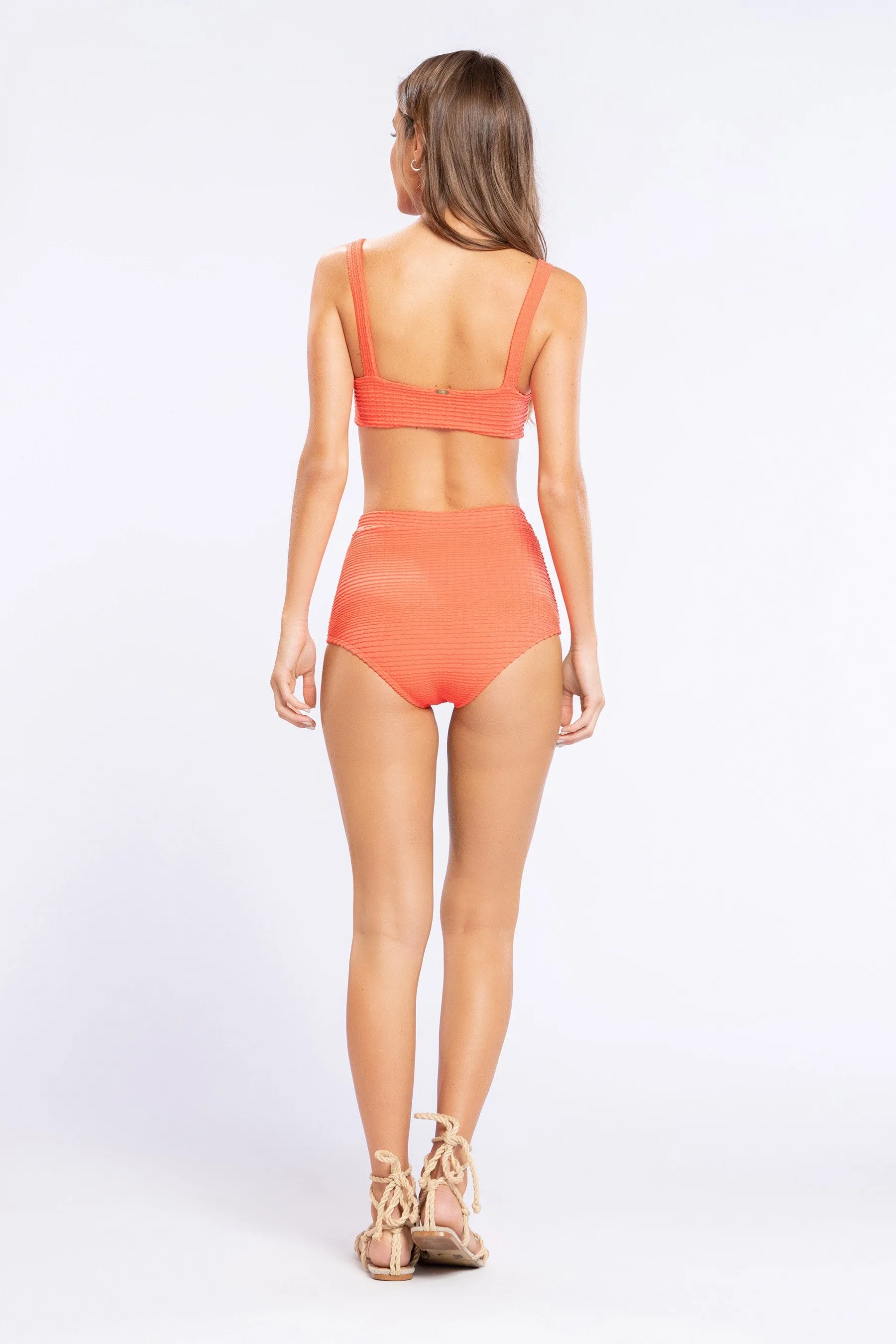 Capri Hot Fit