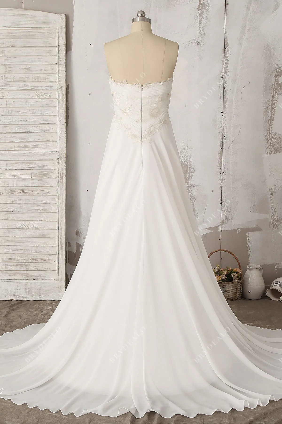 Chic Empire Strapless A-line Chiffon Maternity Beach Wedding Dress