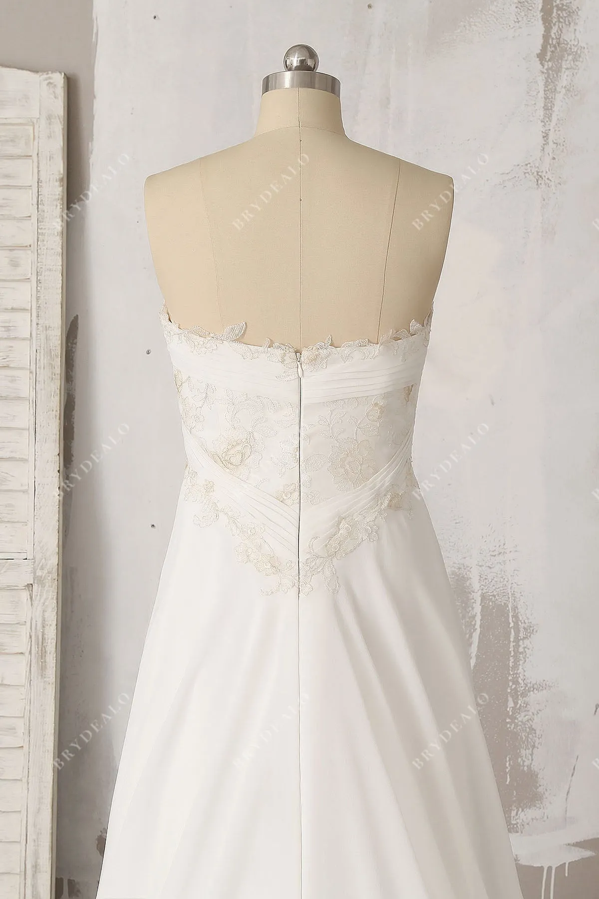 Chic Empire Strapless A-line Chiffon Maternity Beach Wedding Dress