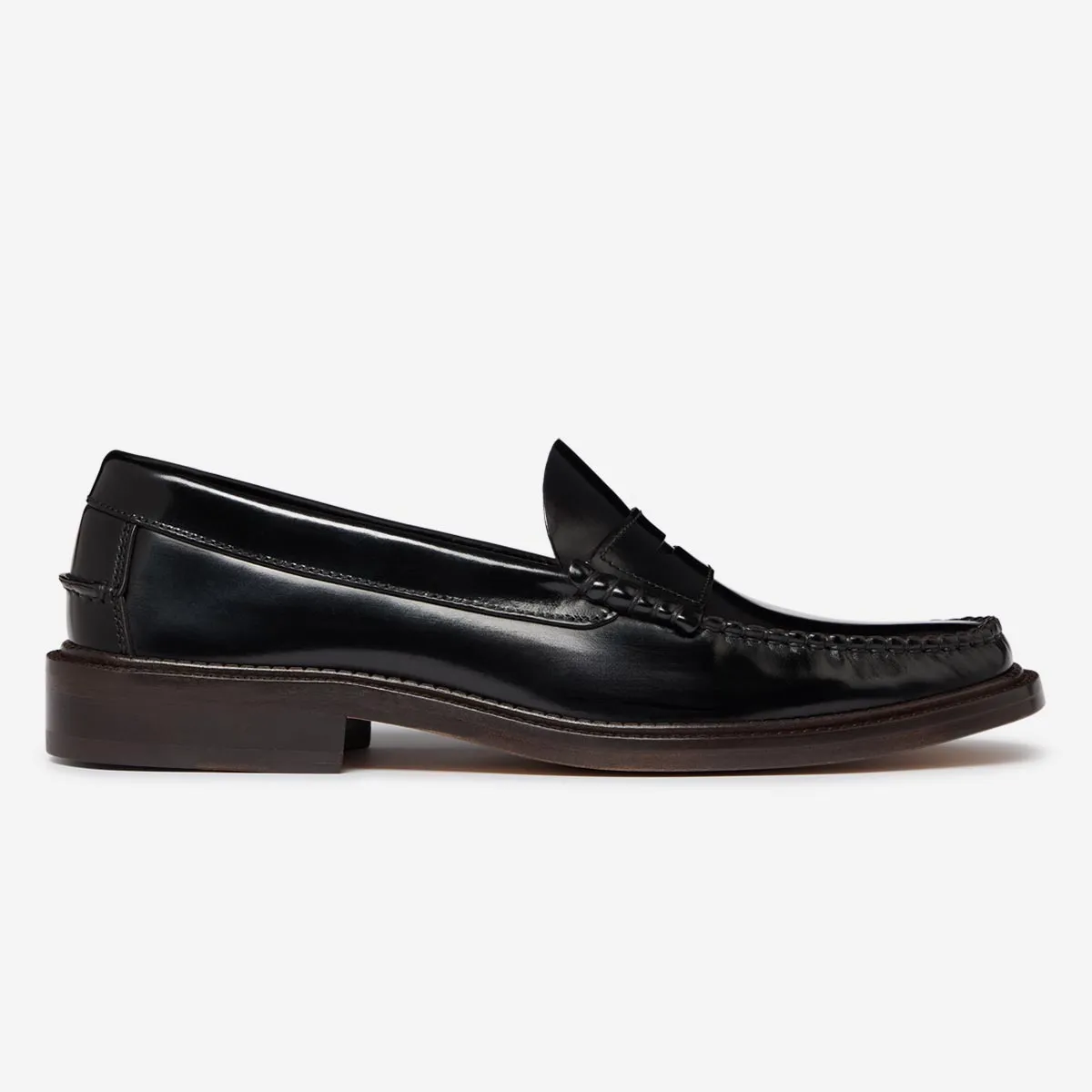 Clares Black