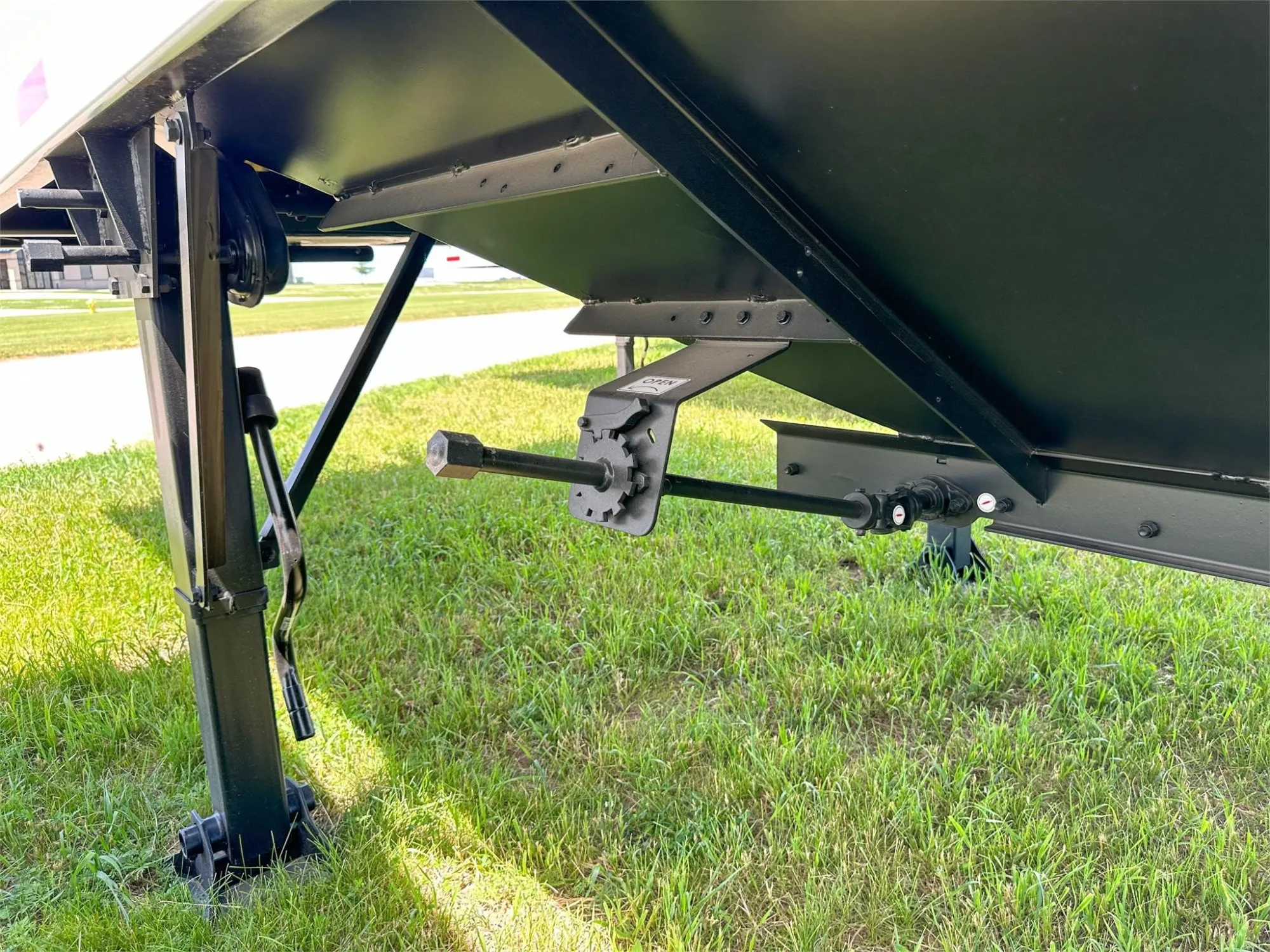 Demco Steel Hopper Bottom Trailers | Length 36' ft | Weight 10,400 Lbs | King Pin Setting 24" | For Tractors