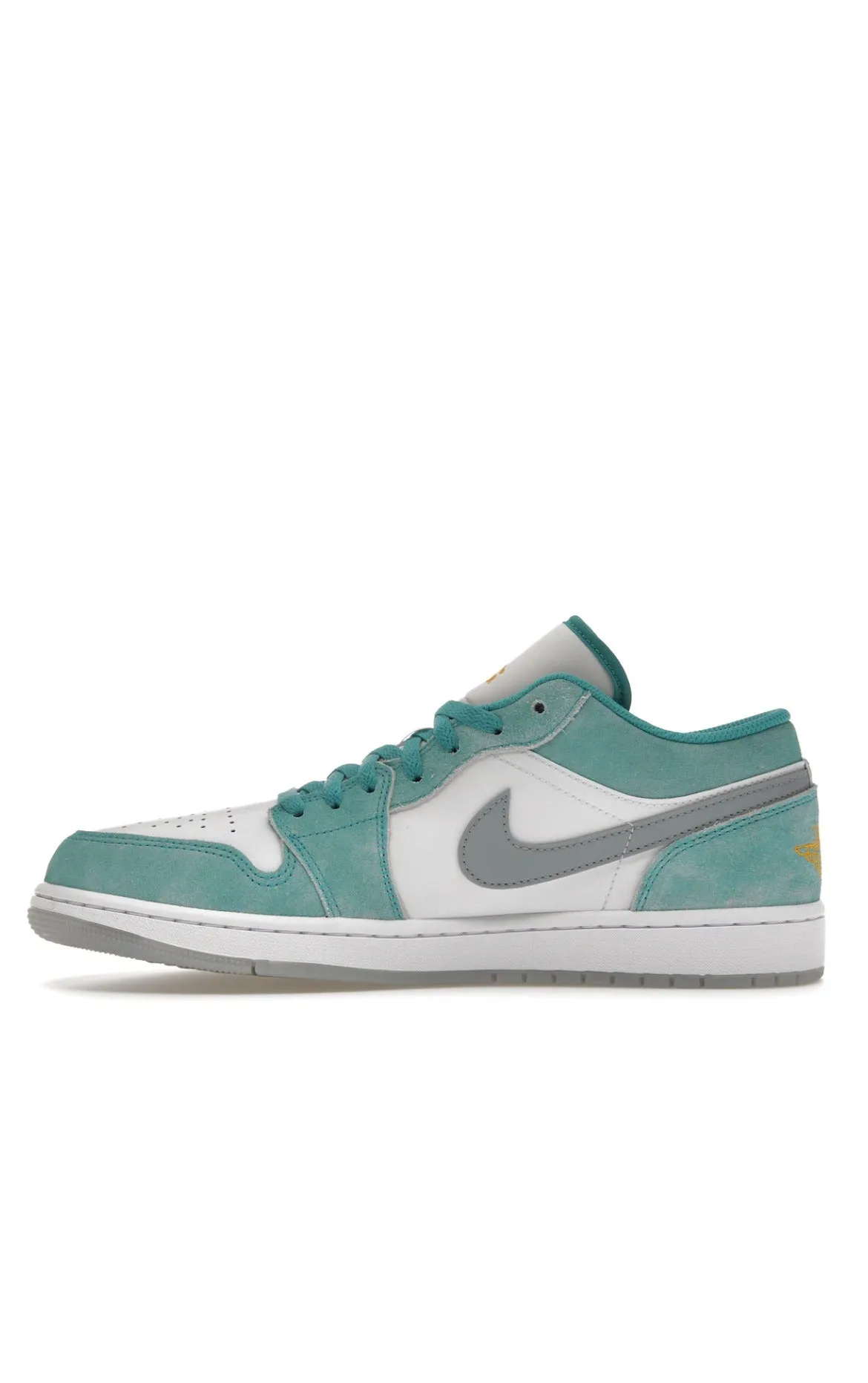 Jordan 1 Low SE New Emerald