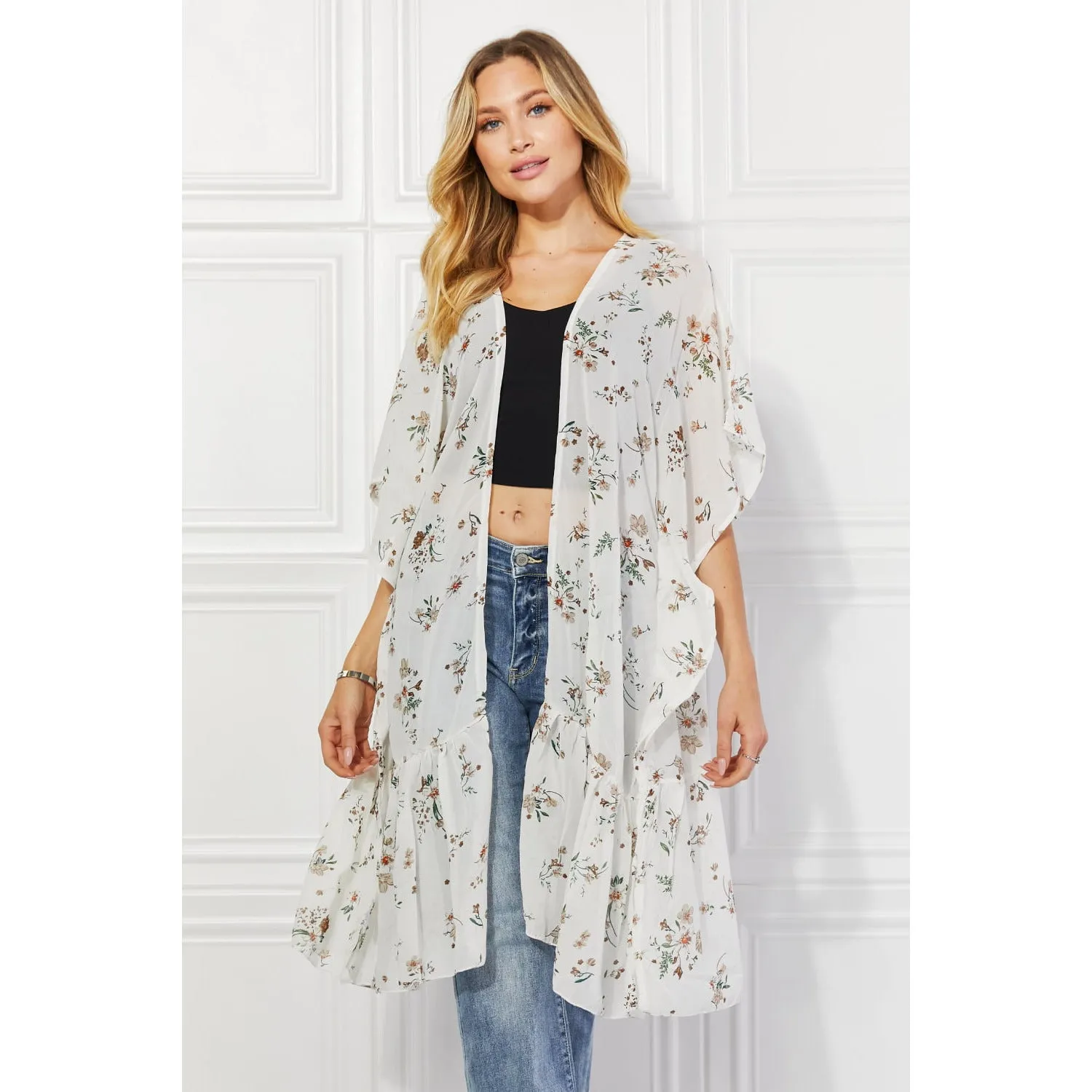 Justin Taylor Meadow of Daisies Floral Kimono