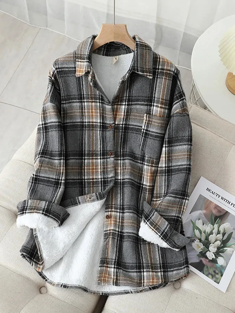 LVSANW Women Velvet Thicken Plaid Shirts Blouses Autumn Winter Warm Shirts Casual Loose Single Breasted Tops Vintage Long Sleeve Pocket