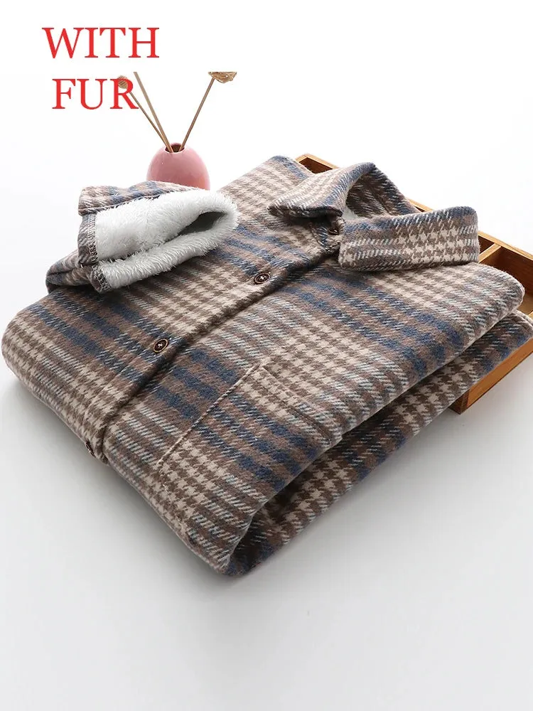LVSANW Women Velvet Thicken Plaid Shirts Blouses Autumn Winter Warm Shirts Casual Loose Single Breasted Tops Vintage Long Sleeve Pocket