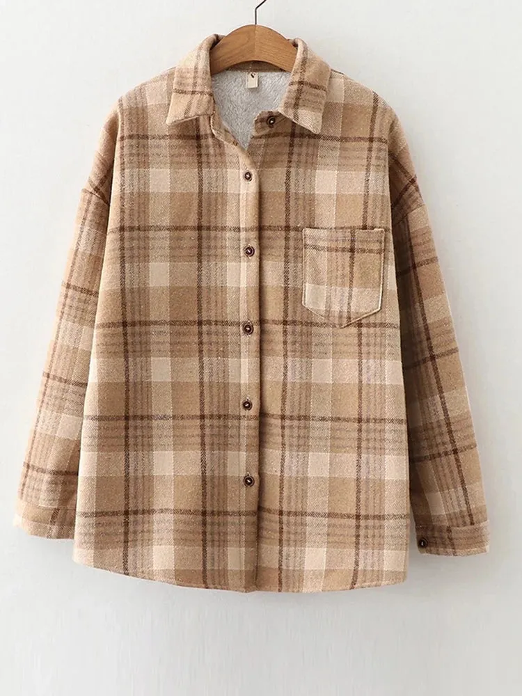 LVSANW Women Velvet Thicken Plaid Shirts Blouses Autumn Winter Warm Shirts Casual Loose Single Breasted Tops Vintage Long Sleeve Pocket