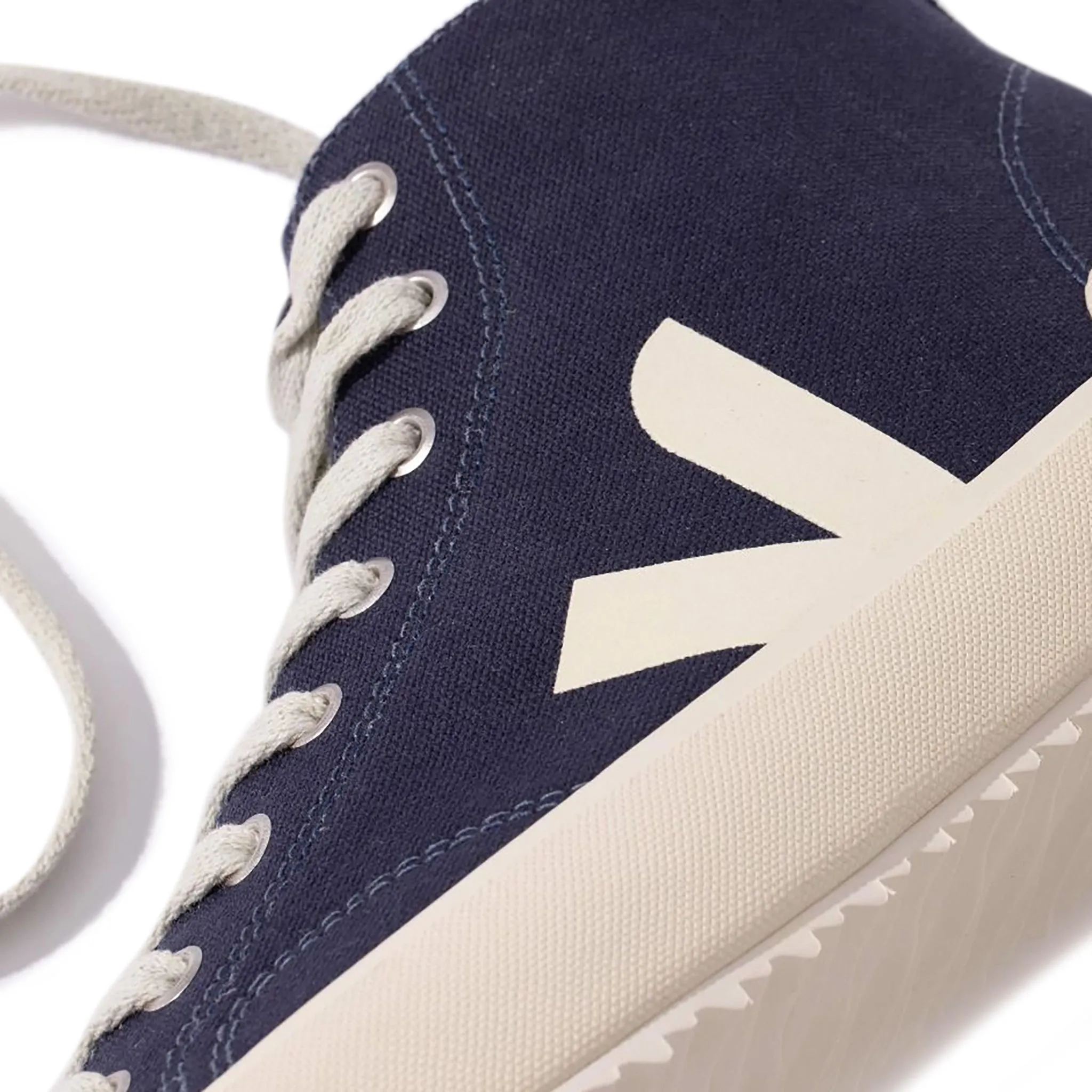 Nova High Top Canvas Trainer - Marine Pierre