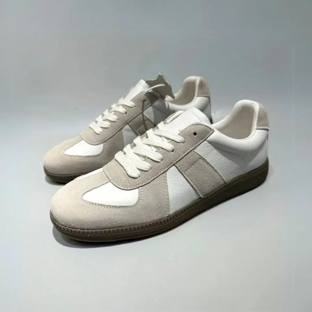 OH Essential GAT Sneakers
