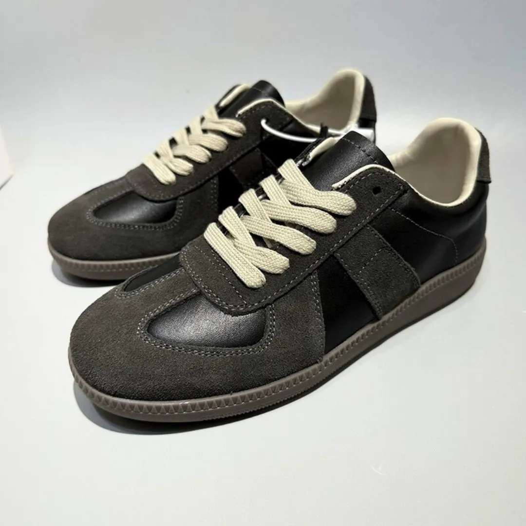 OH Essential GAT Sneakers