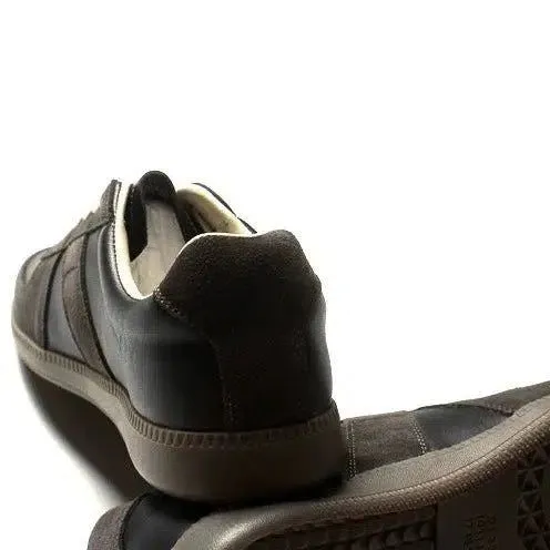 OH Essential GAT Sneakers