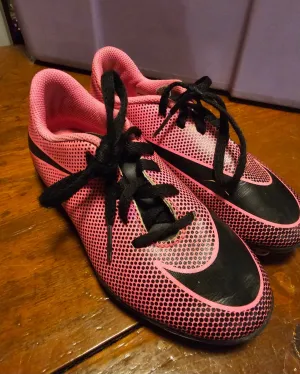 Pink & black Nike cleats - size Shoes:  1 & 1.5 (Little Kid)