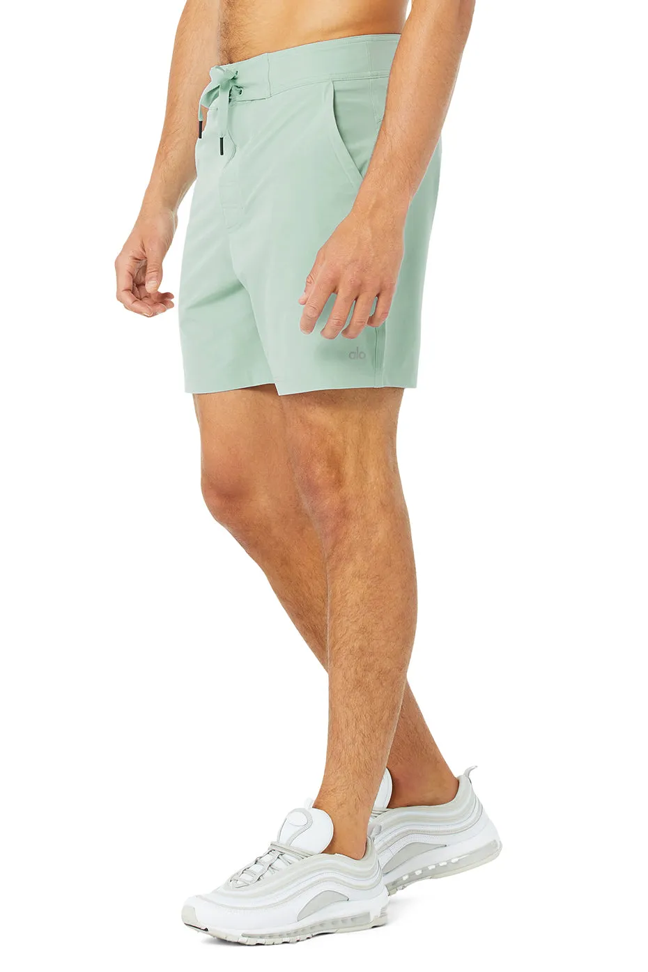 Plow Board Short - Dusty Blue