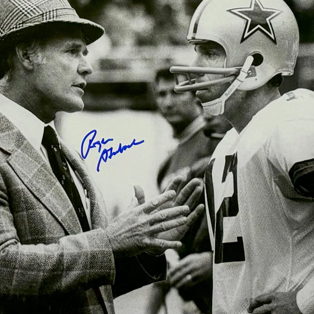 Roger Staubach Hand Signed & Framed Dallas Cowboys 16x20 Football Photo