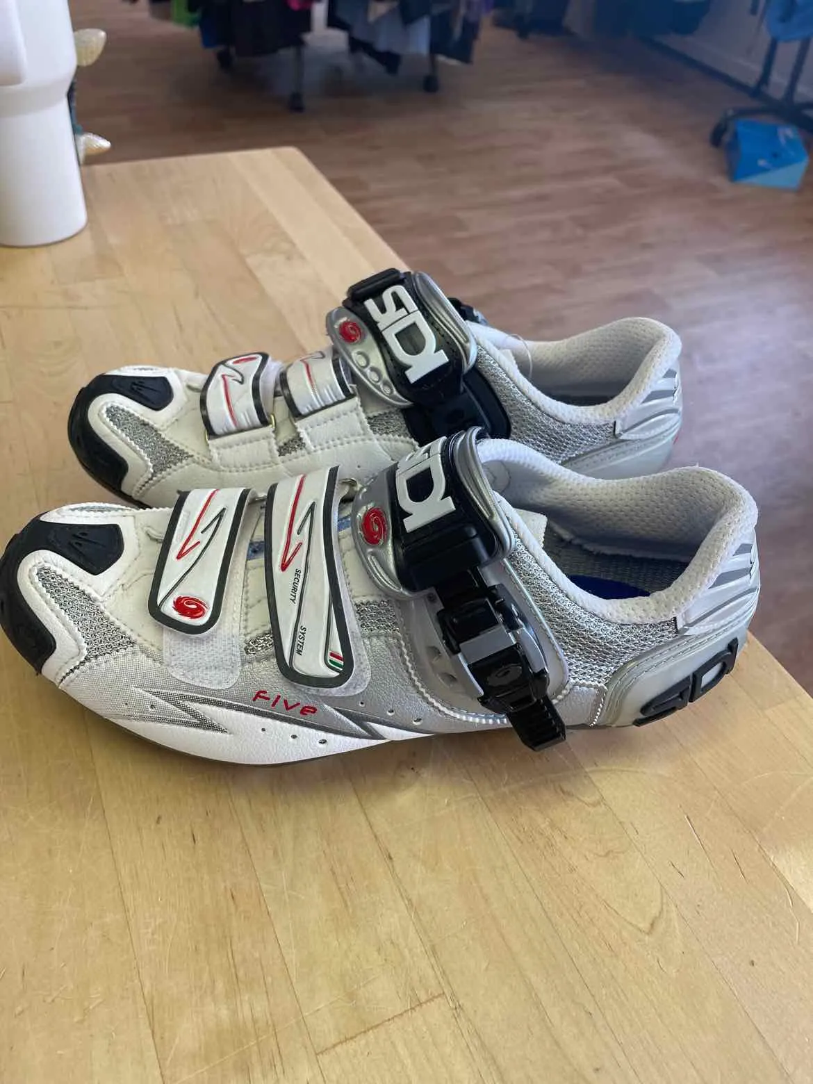 Sidi 40 Cycling Shoes