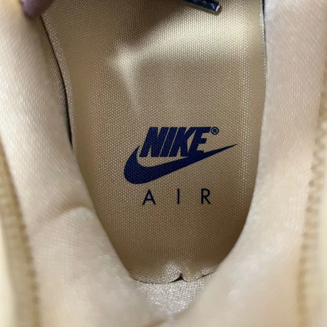Travis Scott×NIKE トラヴィススコット ナイキ Air Max 1 CACT.US Gold スニーカー DO9392-700 CACTUS JACK カクタスジャック