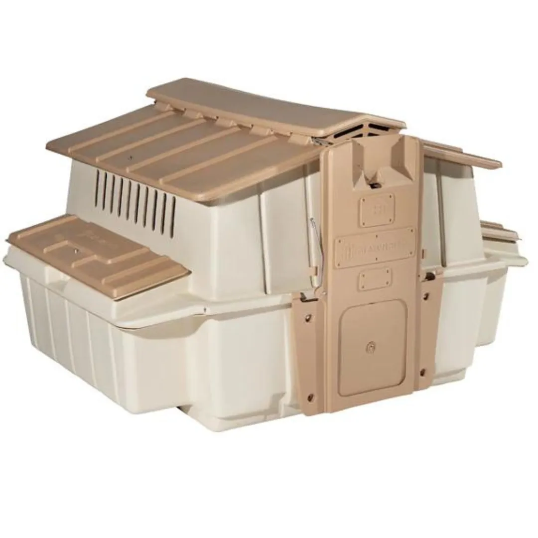 Ultimate Chicken Coop w/feeder and waterer (up to 6 chickens)