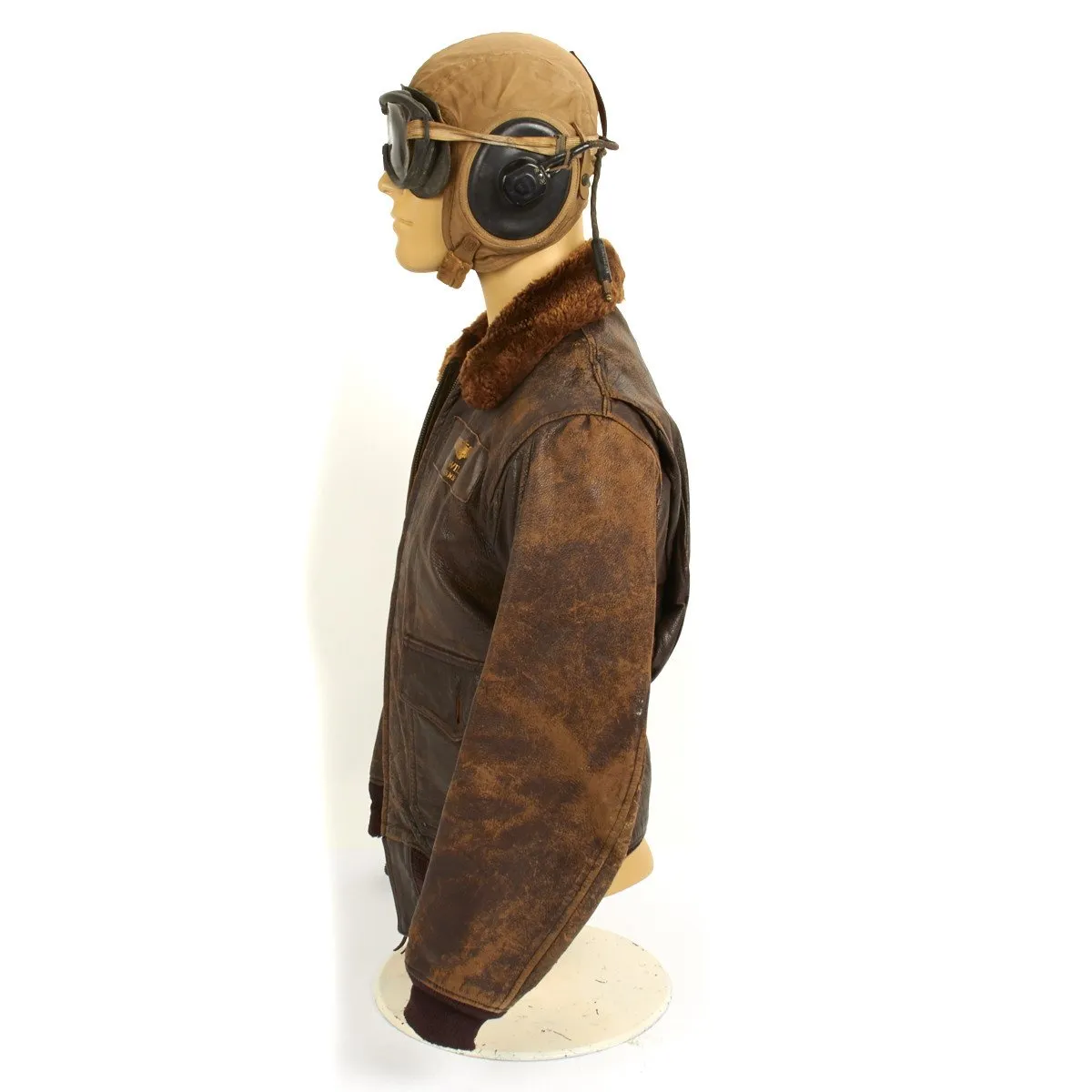 U.S. WWII Naval Aviator Named Grouping of Lieutenant Commander with M422A Flight Jacket