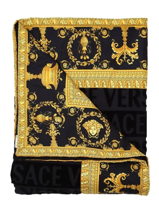 Versace   Barocco &amp; Robe printed beach towel 