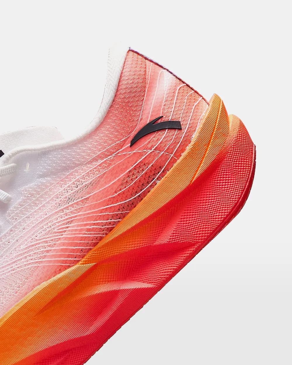 Women's ANTA C202 6