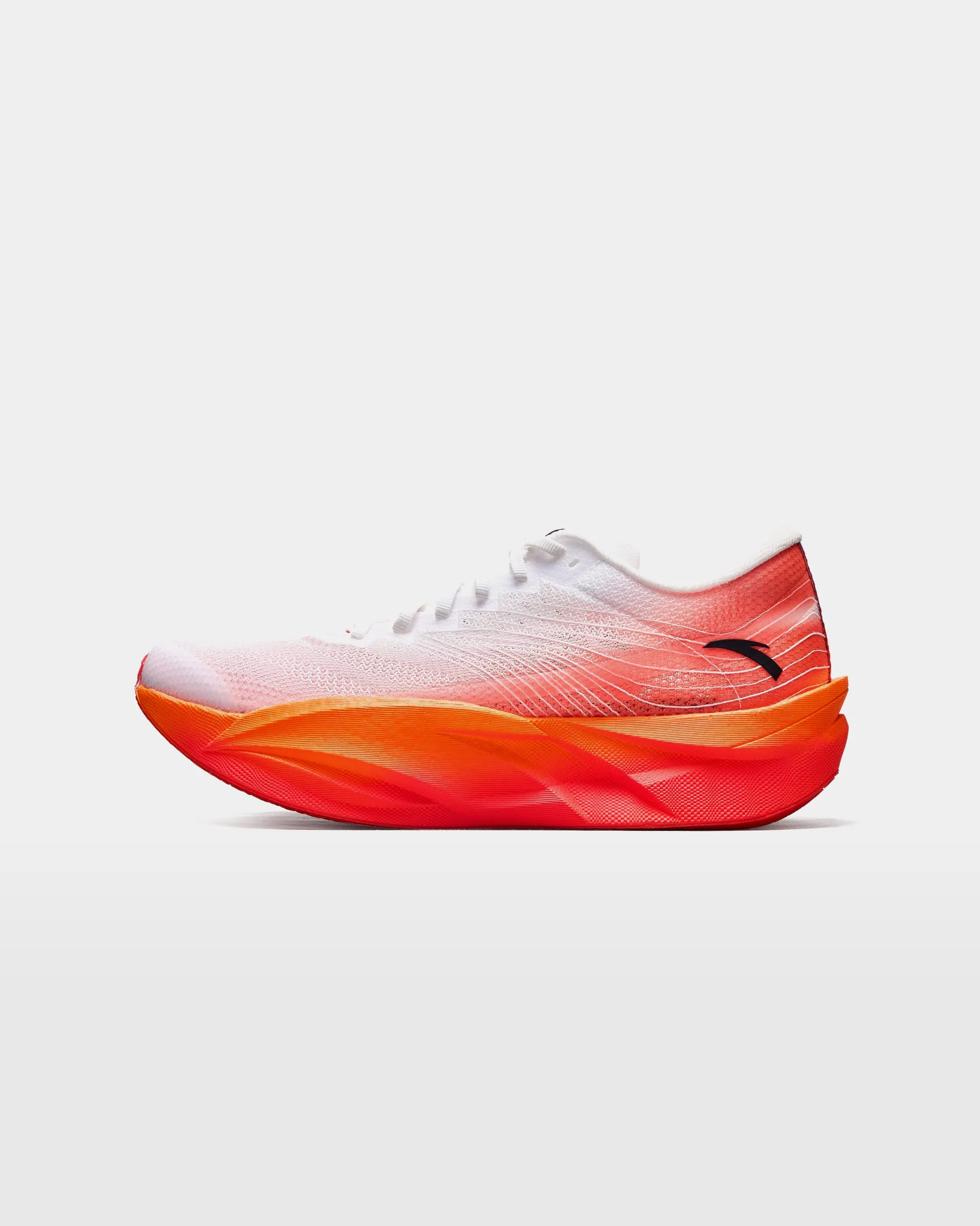 Women's ANTA C202 6